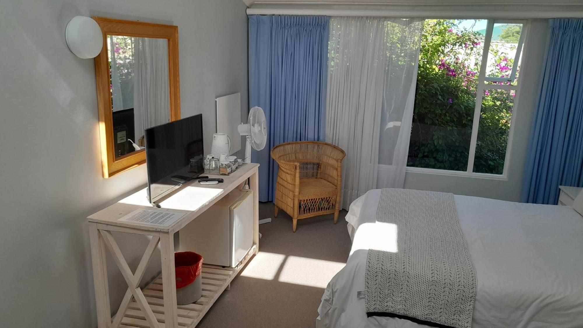 האוט ביי Brightwater Lodge חדר תמונה